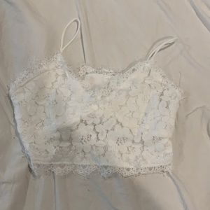 White lacy tanktop